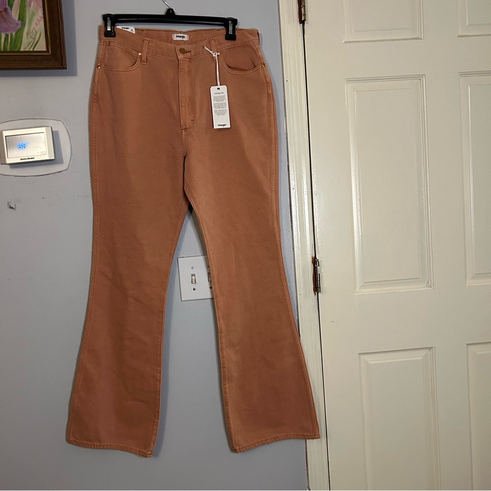 NWT Wrangler Westward High Rise Bootcut Flare Jeans W32 L34 Tan Camel EarthWash